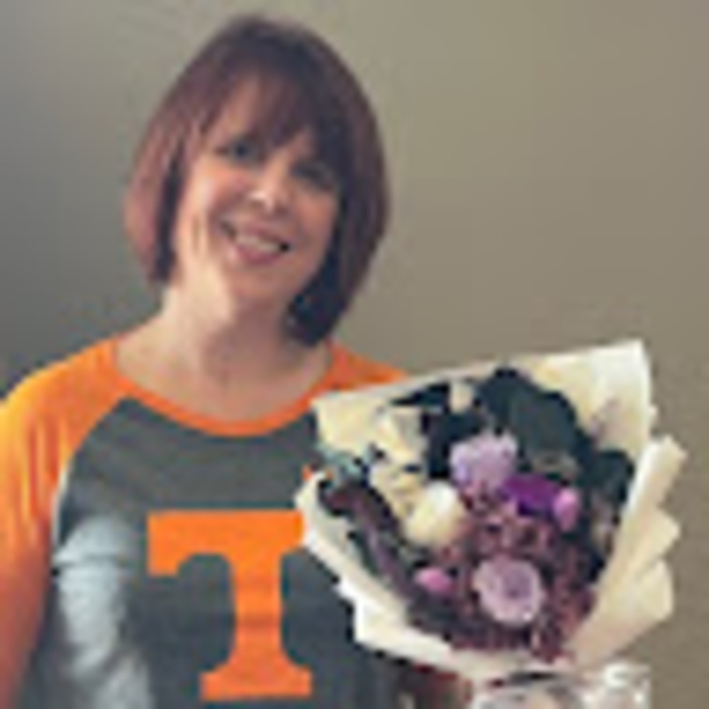 Meet your Posher, Shelly
